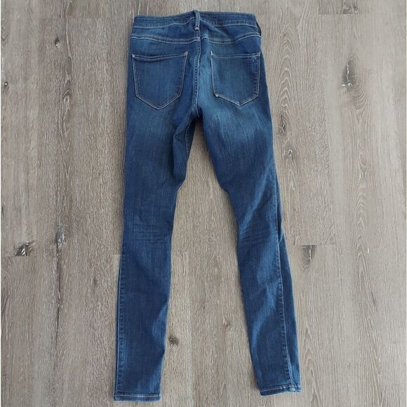 Hollister High-Rise Jean Legging Distressed Size 3 - Picture 3 of 8